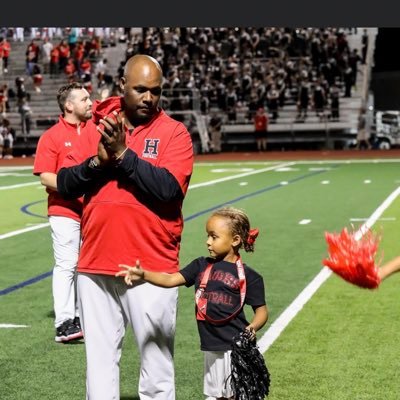 Coaching the game of life through sport! Tulsa Football, minor leaguer, husband, and father of 3. Defensive Coordinator at Rockwall Heath