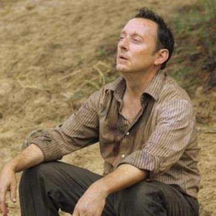 BLinus0's profile picture. Boşluğa yetirince uzun bakarsanız boşlukta size bakacaktır.