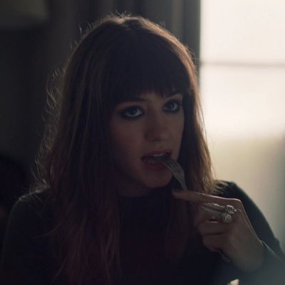 4outof505's profile picture. being the Cool Girl ™ means i’m a hot, brilliant, funny woman