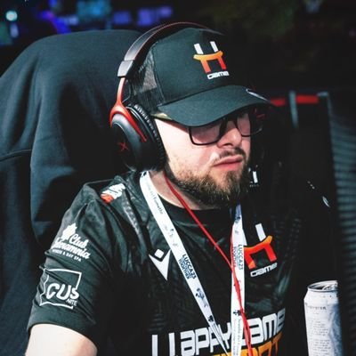Valorant player for:
➡️Instagram: https://t.co/ptUVKoQE3Q
➡️Twitch: https://t.co/iGm44yDngJ