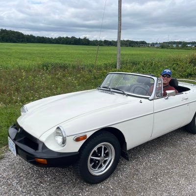 🇨🇦🤠🍁🏒
Tampa Bay Lightning and NASCAR fan.