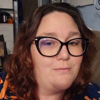 Amy Long is a 📖🐉 (@amylong_writer) 's Twitter Profile Photo