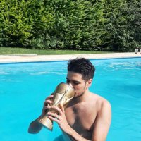 Santi (@velezymarx) 's Twitter Profile