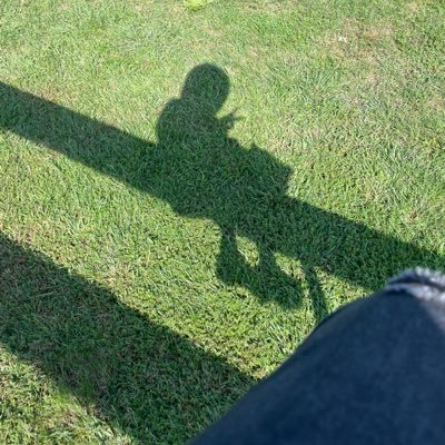 Drmoojcwin's profile picture. Personal Private Account. I’m Chilled and Relaxed. Just got back on here 🍿❤️🎮.