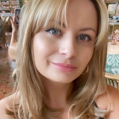 Freelance journalist, editor & SEO with a penchant for lipstick & reality TV. Contributor @independent @cntraveller @yahoolifeuk emma.clarke.freelance@gmail.com