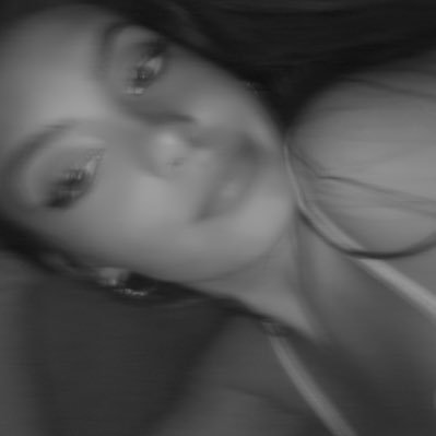 salomepimentaa's profile picture. i’m just a lil princess with anger issues