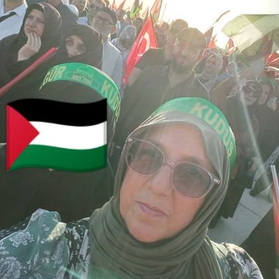 elife_7777's profile picture. AK Parti 🇹🇷🇹🇷🇹🇷 
Çekmeköy - Tosya
Sosyal Bilimler mezunu, İktisat okuyor Evli ve dört çocuklu üç kurumda gönüllü çalışıyor
Cumhur İttifakı