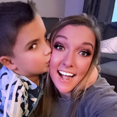 elmarie888's profile picture. 