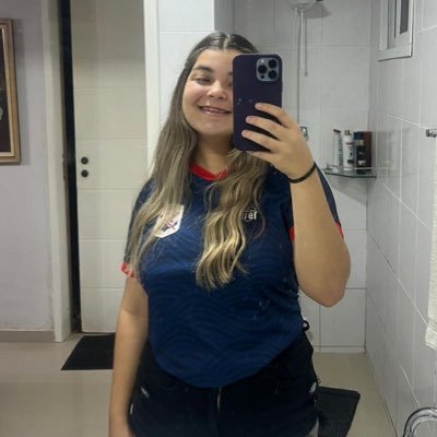 viviandittert_'s profile picture. um vício que não tem cura. @flamengo ❤️‍🔥