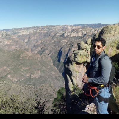 geophysico_'s profile picture. Apasionado del café, Marx y programación. Desarrollador de aplicativos móviles, sistemas y sitios web que sirvan a la sociedad.