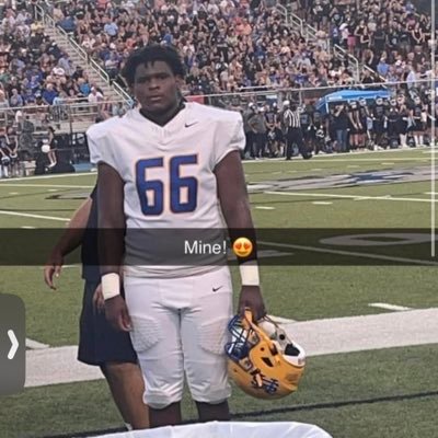 |6'1 235|OL/DL|St.martin hs | C/O 2026| 228-369-5524|ej29463@jcsd.ms