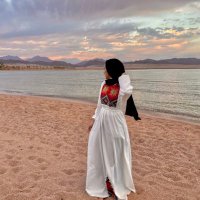 Raneem // رنيم (@r_alozzi) 's Twitter Profile