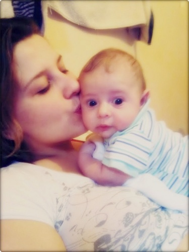 Mãe do Kayo Guilherme ;)
17 anos, Escorpião , 
                                    nem tente ser falso cmg ok , eu sempre dou o bote primeiro ;DD