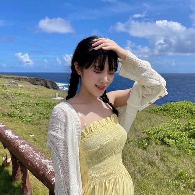 anak paling cantik nya ibun @urfavnari