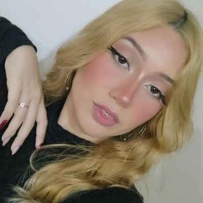 kitty_bi_'s profile picture. apenas aquilo que passa na minha cabeça