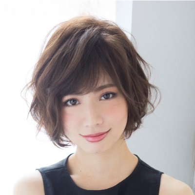 現在は大学事務職員です。大学教員を目指してます。博士(工学)を取得したのでまずは特任助教や助教になりたいです。専門は情報工学(ソフトウェア寄り)です。