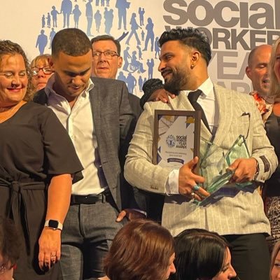 British Afghan 🇦🇫🇬🇧 and Proud Social Worker 👨‍👧‍👦💼 National Gold Award Winner of 2023 🥇 Best and overall Social Worker of the Year Awards 2023🏆 #SWA23