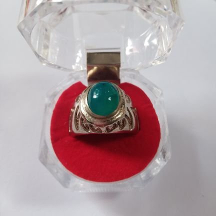 jual dan beli batu alam bacan Cibinong kab bogor
#TwFsClub #1DDrive #TEAMSTALLION