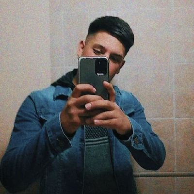 ✝️ Cristiano
✨ Justicialista
🇦🇷 Liberación Nacional
⚖️ Estudiante de Derecho (UBA)
🐔 River Plate