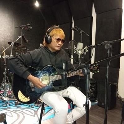 Bikin Video Puisi dan Video Lagu Ciptaan Sendiri