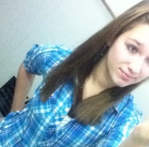 shebecute__2's profile picture. LarissaMarieO'Dell ; West High student :D don't know me , don't judge me ! state the facts not your opinions (;