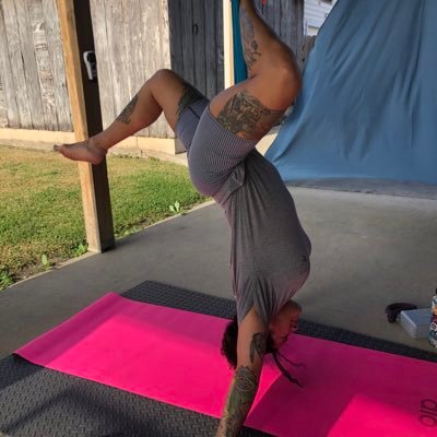 FABULOUSYOUYOGA Profile Picture