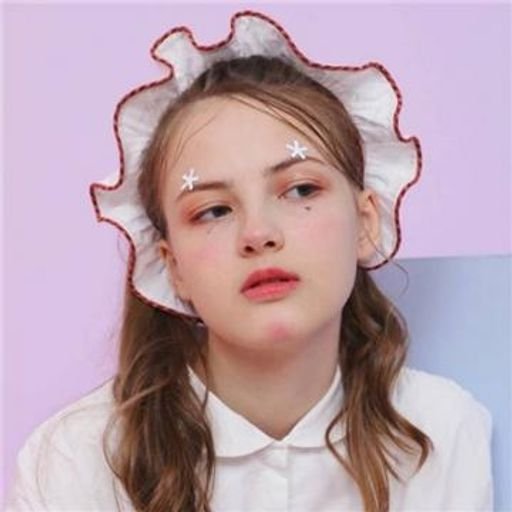 Shisaez112283's profile picture. 