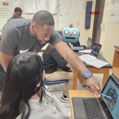 University of Texas 🐂 & Lamar University Alumnus. Lead Professional Learning Specialist in EdTech. Young, Black & Educated King | Phi Beta Sigma Man