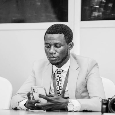 Founder at @HiBurundinet, Directeur de la diffusion digitale chez @akezanet | Community Manager | Formateur | Journaliste-Reporteur d’Images (#JRI)