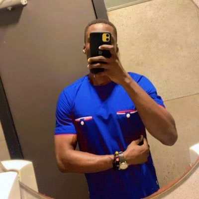 senam_jnr's profile picture. (Jesus Christ is The Only Saviour)🍀… old account @komlajnr. Give thanks for life. #Art #music #poetry #KONG .creative Director(Anijie Global foundation)