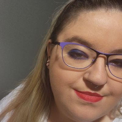 Adelaide | Australian | 23
Maybe it's not my weekend, but it's gonna to be my year!
Instagram:_bambam_193