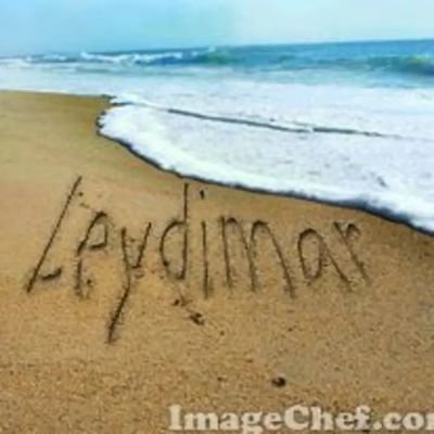 Soy una persona emprendedora, suelo ser muy sincera, amigable, carismatica, me gusta la playa, la montaña, etc; Y compartir mucho para hacer nuevas amistades.
