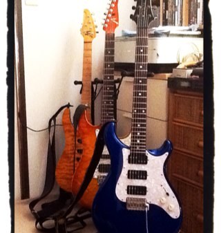 attract62's profile picture. 