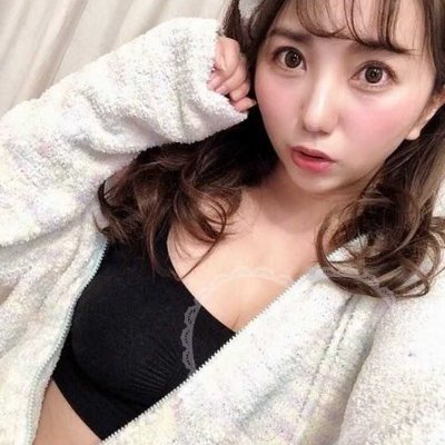 男の子に甘えられると何でもしてあげたくなっちゃう😘
優しい人なら年齢とか関係ないんで えっち友達なってくれる方仲良くしてください(*´▽｀*)
全国のえっちな男性からのお誘い待ってまーす💓