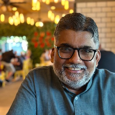 Entrepreneur, Father of two lovely girls and husband to a doting wife :-) Cyclist, movie and music lover, wannabe writer and photographer, scotch lover.