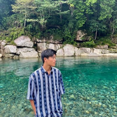 right_lloyd15's profile picture. '03 Amateur Beatboxer 音楽より運動が専門