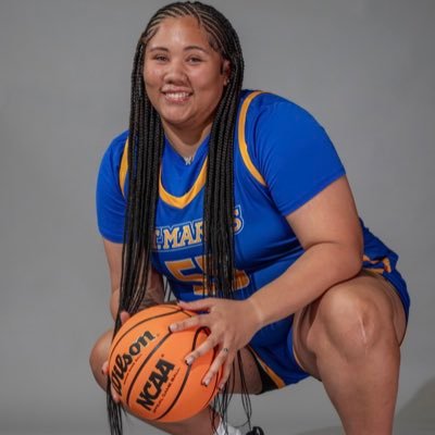 6’3 center StMU Wbb