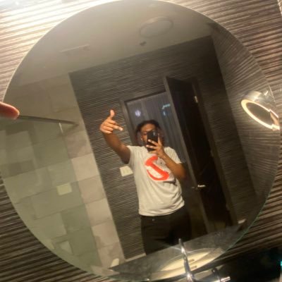 STRAIGHT Male. Exhibitionist. 21+ ONLY Travel Ready🛫 . DM for Private Snap 👻.  Back up @grizzlovessluts