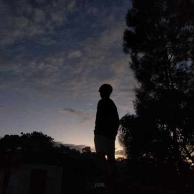 axravthakurx03's profile picture. 