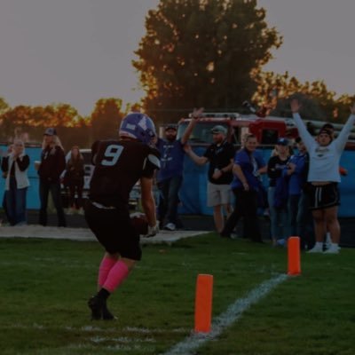 6'3 200/3.0 GPA/Tight End /Emmett High School(2025) (208)631-1280/Email- davishaus66@gmail.com