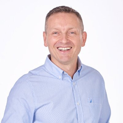 financnik's profile picture. Burzovní obchodník, systematické strategie, správce alternativního fondu. 25+ každodenní praxe s trhy.