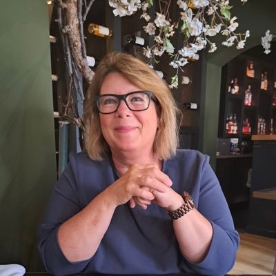 crooltje66's profile picture. 🔙🔛🔝🔜 ondergedoken!