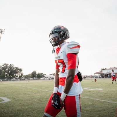 OLB/DE //6’2 1/2 187 //CDS Football //2024