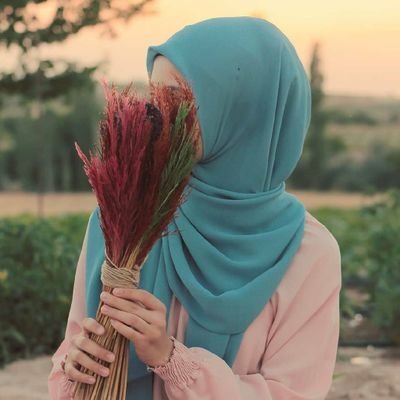 یه دختر شهریوری عاشق اهل بیت، فدایی امام زمان
به عشق برداشتن گامی در راه ظهور توییت میزنم