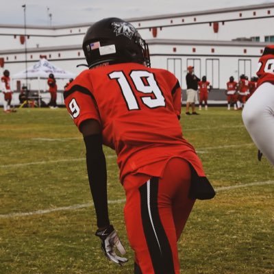 ✝️ |student ath| All AP/ Honors (3.8 gpa)| SFMHS | WR/DB | C/O 2026 | 6’1| 160lb | H.C @willispeanutmay | Contact info: kwamenettles01@gmail.com (2393220064)