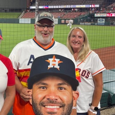 Husband, PaPa, Rancher, Hunter, #Astros, #StlBlues #Ready2Reign