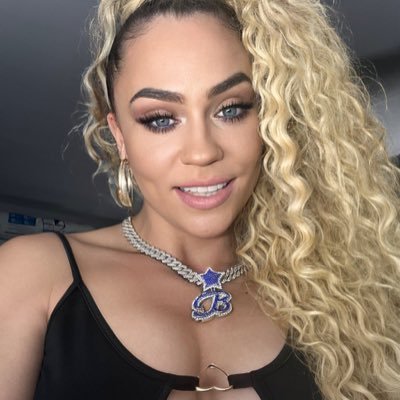 k_lo_star's profile picture. Twin mom👬.twin.👭Gemini. Entrepreneur