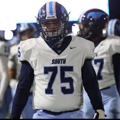 Downers Grove South ‘24 | OL-Left Tackle/Right Tackle | 6’0 230