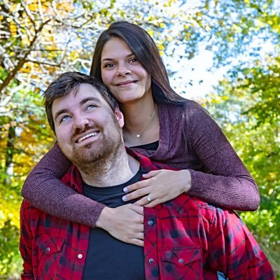 Heatonn16's profile picture. I don’t trust you if you don’t like cats.