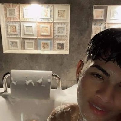 JaimeVelaz84352's profile picture. 